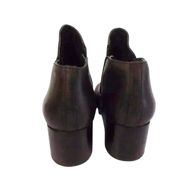Karl Lagerfeld Brown Leather Boots 7M Pointed Toe Block Heel Ankle - Picture 3 of 4